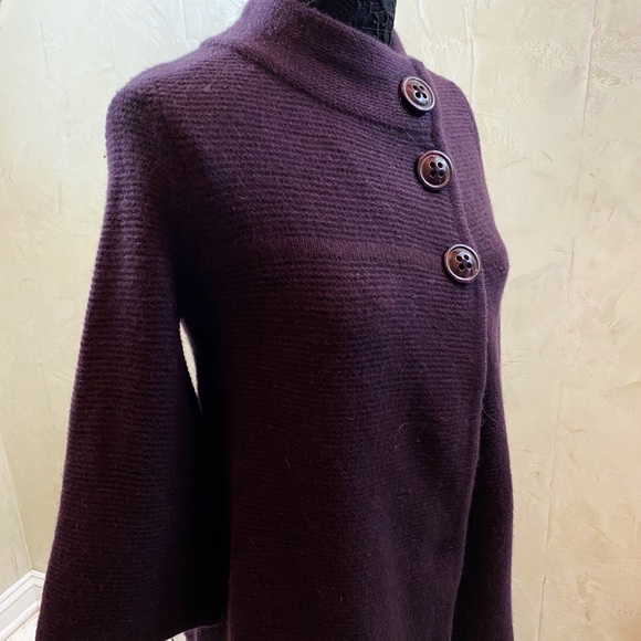 New, never worn Fenn Wright Manson crop sweater - Picture 3 of 5